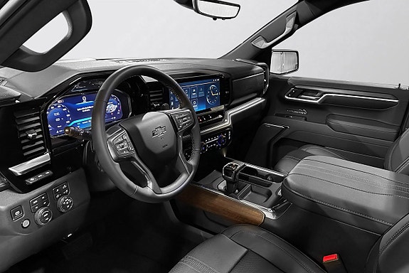 Chevrolet Silverado 1500 15 of 30