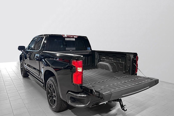 Chevrolet Silverado 1500 6 of 30