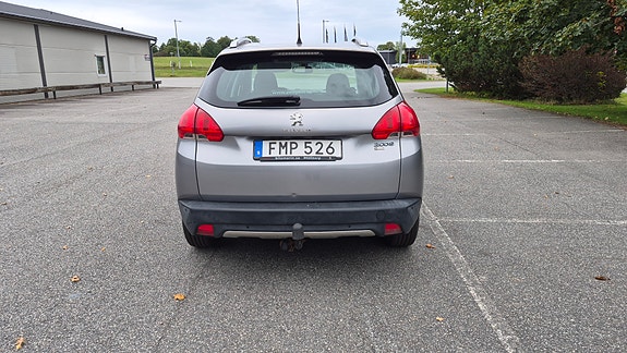 Peugeot 2008 4 of 12