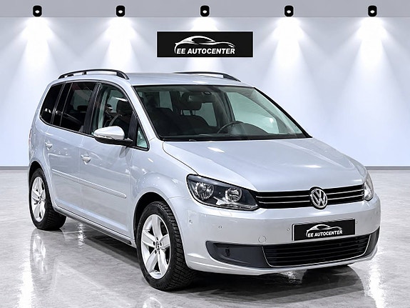Volkswagen Touran 7 of 11