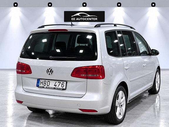 Volkswagen Touran 5 of 11