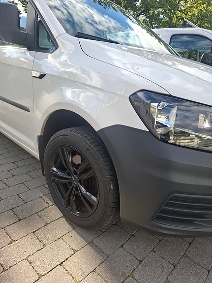 Volkswagen Caddy 5 of 9