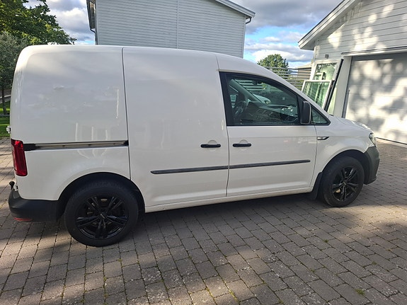 Volkswagen Caddy 2 of 9