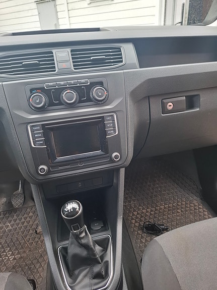 Volkswagen Caddy 7 of 9