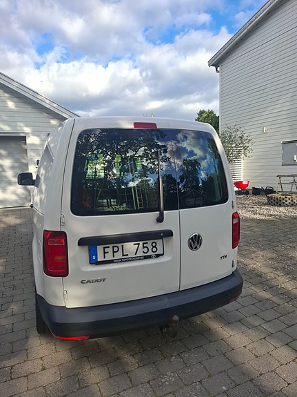 Volkswagen Caddy 3 of 9