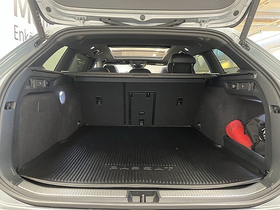 Volkswagen Passat 25 of 26
