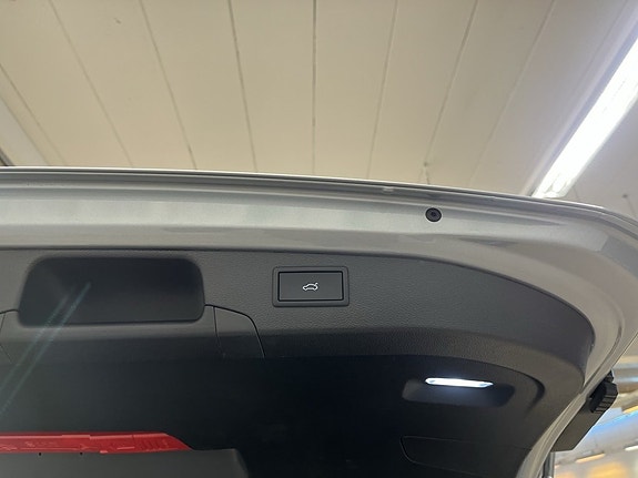 Volkswagen Passat 24 of 26