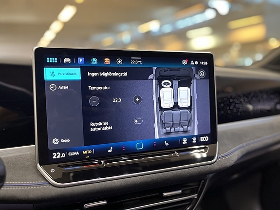 Volkswagen Passat 21 of 26
