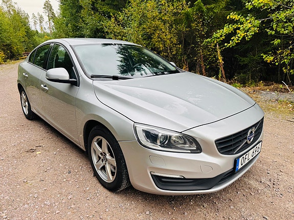 Volvo S60 6 of 11