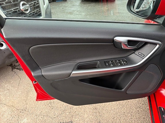 Volvo V60 20 of 21