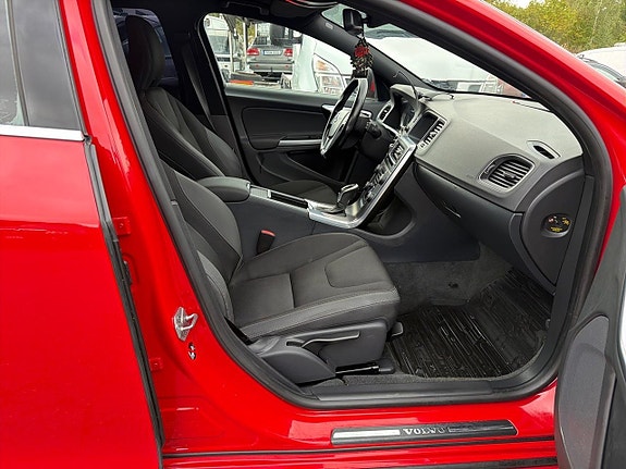 Volvo V60 21 of 21