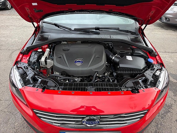 Volvo V60 16 of 21