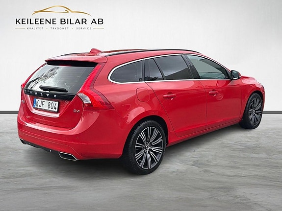 Volvo V60 13 of 21