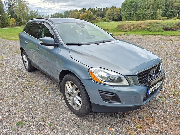 Volvo XC60 4 of 7