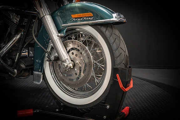 Harley-Davidson Road King Classic (FLHRCI) 11 of 18