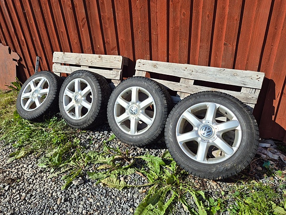 Volkswagen Multivan 4 of 8