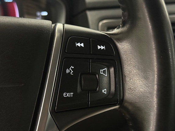 Volvo XC70 26 of 26