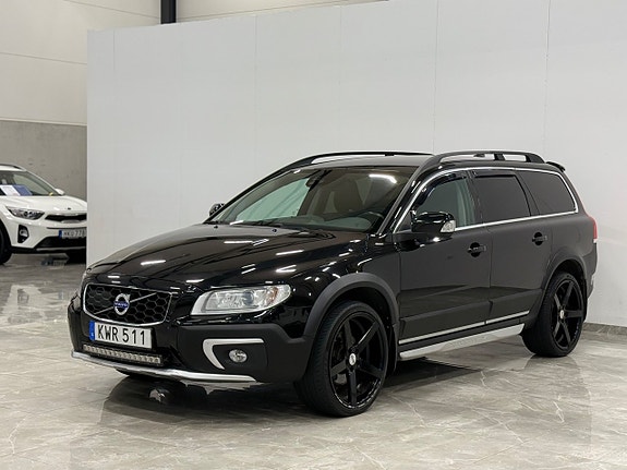 Volvo XC70 4 of 26