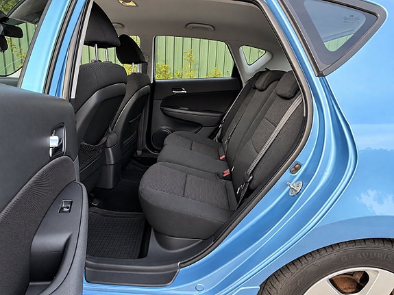 Hyundai i30 9 of 15