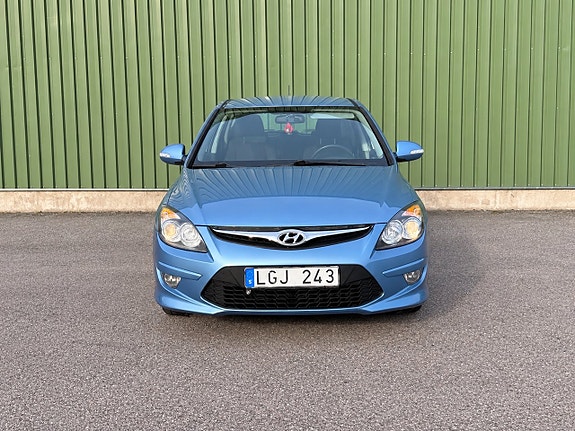 Hyundai i30 3 of 15