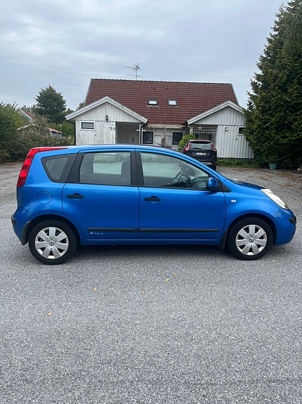 Nissan Note 4 of 17