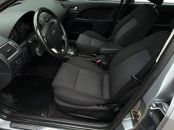 Ford Mondeo 8 of 20