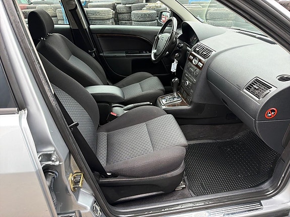 Ford Mondeo 11 of 20