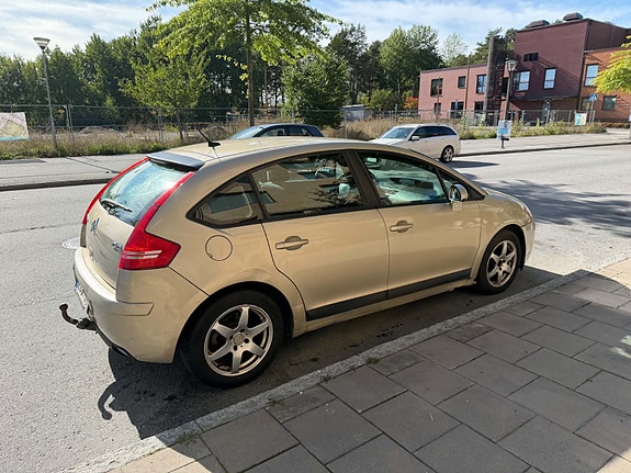 Citroen C4 2 of 6
