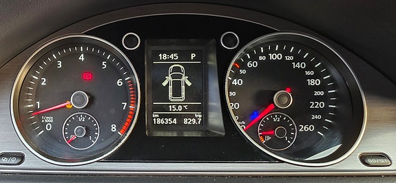 Volkswagen Passat 8 of 9