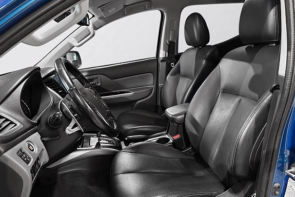 Mitsubishi L200 16 of 26