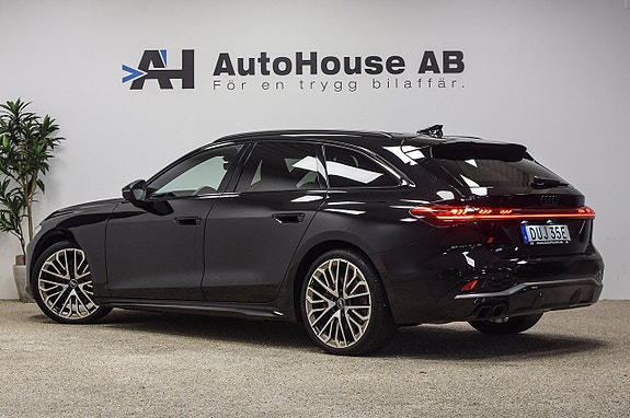 Audi A5 2 of 30