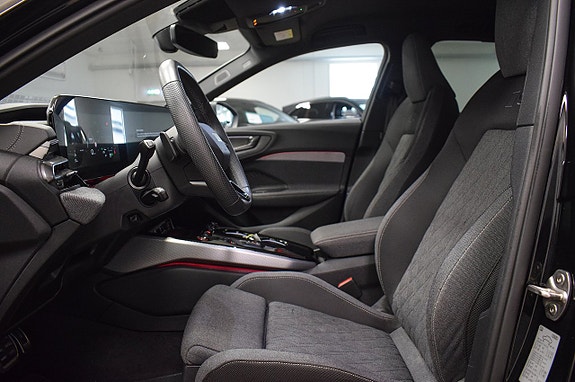 Audi A5 10 of 30