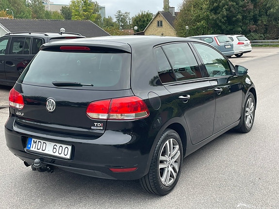 Volkswagen Golf VI 3 of 8