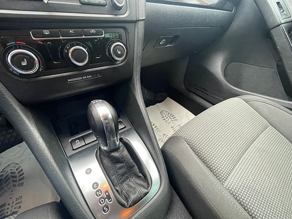 Volkswagen Golf VI 8 of 8