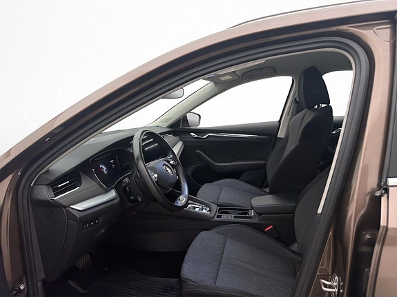 Skoda Octavia 12 of 30