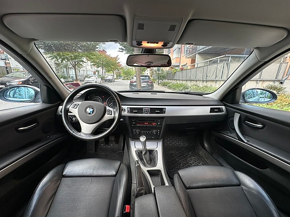 BMW 325i 10 of 22