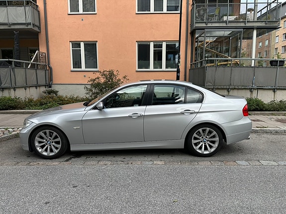 BMW 325i 5 of 22