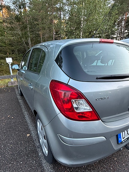 Opel Corsa 7 of 15