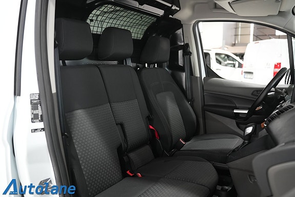 Ford Transit Connect 17 of 29
