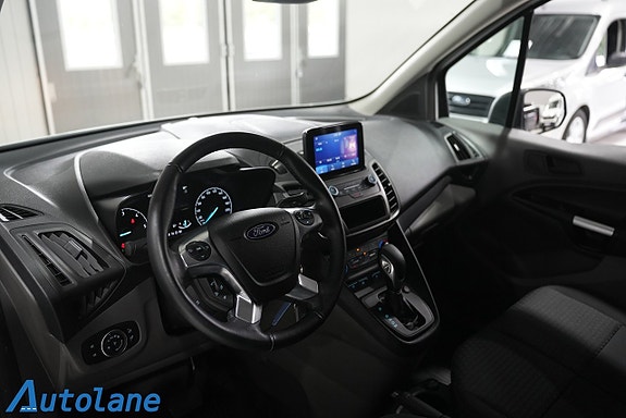 Ford Transit Connect 15 of 29