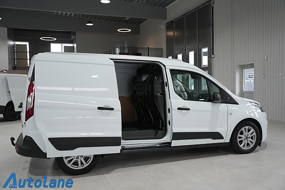 Ford Transit Connect 8 of 29