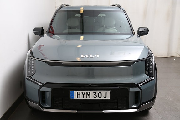 Kia EV9 4 of 30