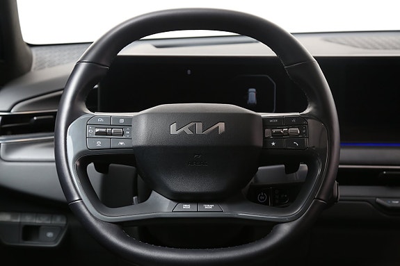 Kia EV9 18 of 30
