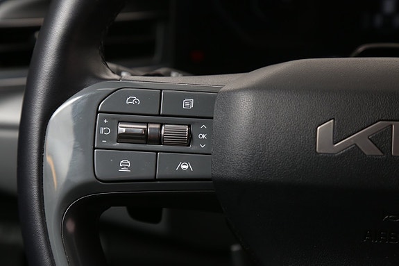 Kia EV9 17 of 30