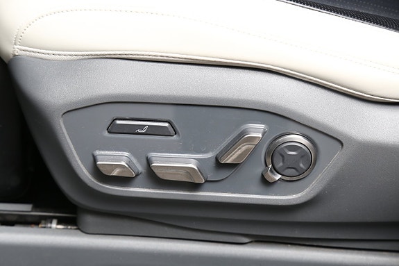 Kia EV9 12 of 30