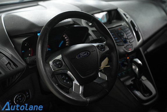 Ford Transit Connect 19 of 26