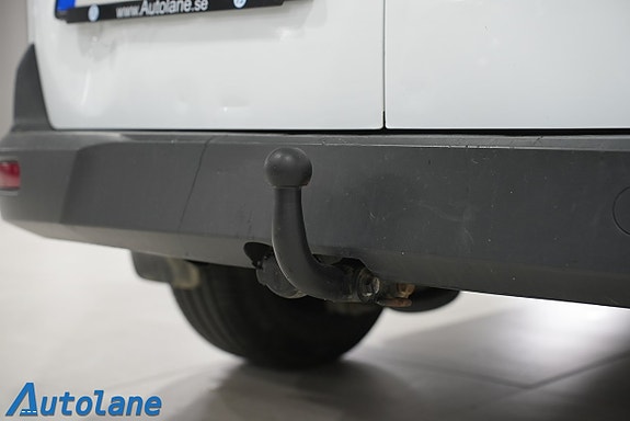 Ford Transit Connect 6 of 26