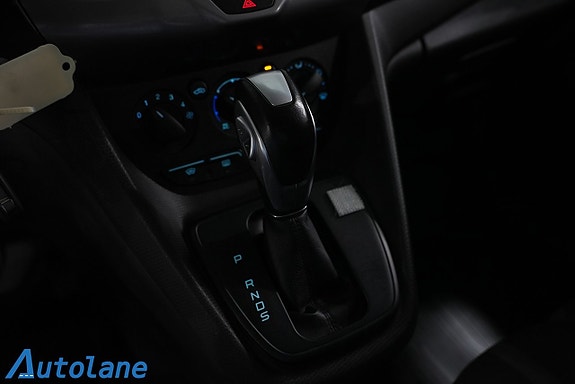 Ford Transit Connect 21 of 26