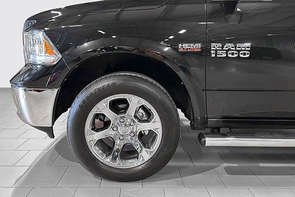 Dodge RAM 1500 14 of 24