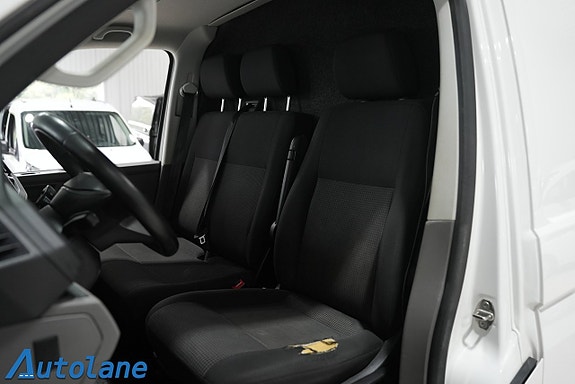 Volkswagen Transporter 18 of 30